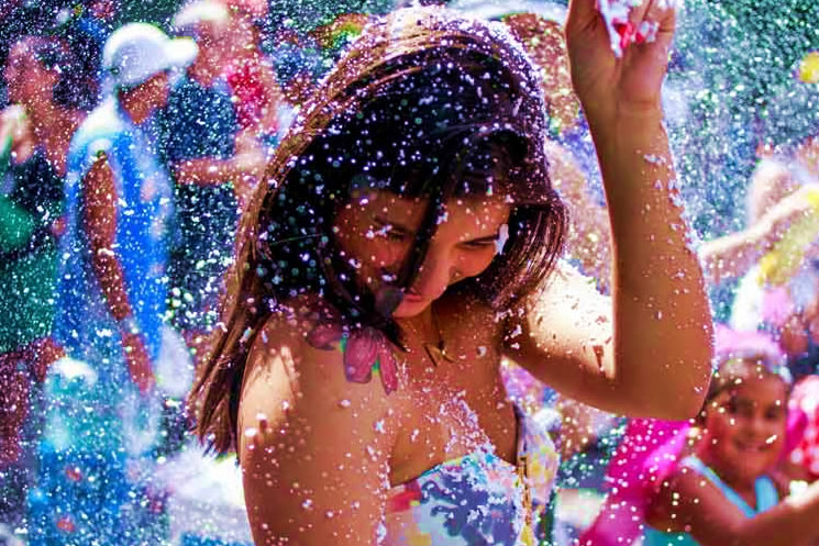 Leia mais sobre o artigo Confira 5 fantasias sensuais de Carnaval para apimentar sua festa